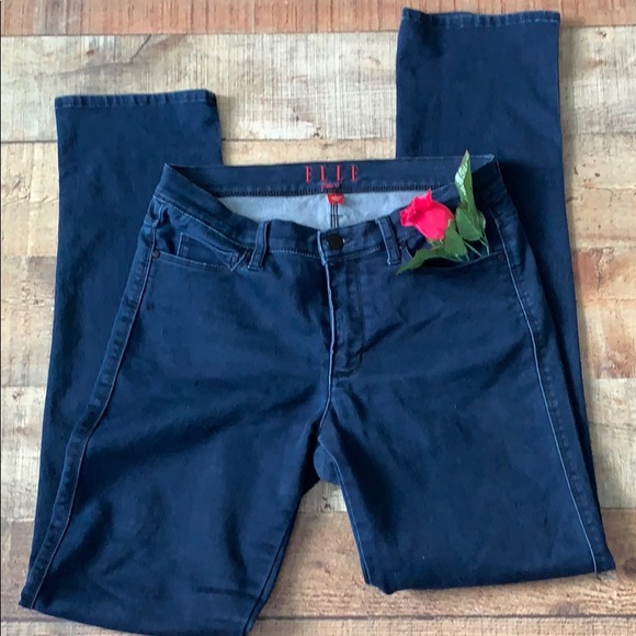 Elle Denim - ❤️ Elle Paris so Soft Dark Jeans ❤️ Like New